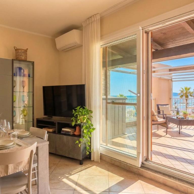 Sunset Harbor Penthouse with terrace and garage - Appartamento con 3 Camere da Letto e Vista Mare - 49