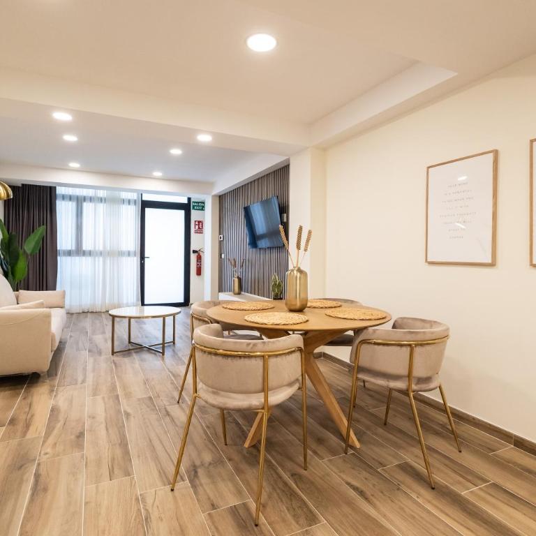 Florista by Concept Flats - Two-Bedroom Apartment - 13