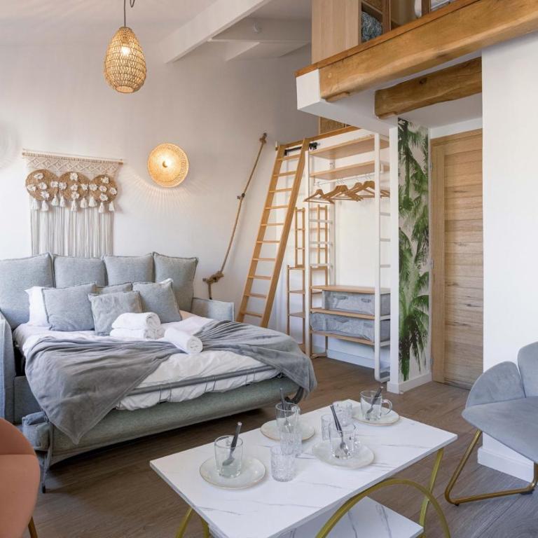 Majopi 12 - Central, AC, close to Palais & beaches - Monolocale Standard - 2