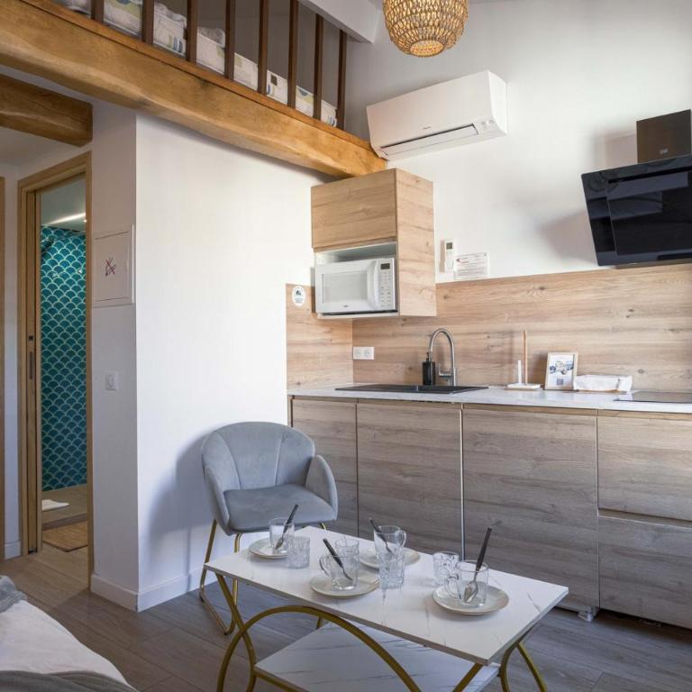Majopi 12 - Central, AC, close to Palais & beaches - Monolocale Standard - 9