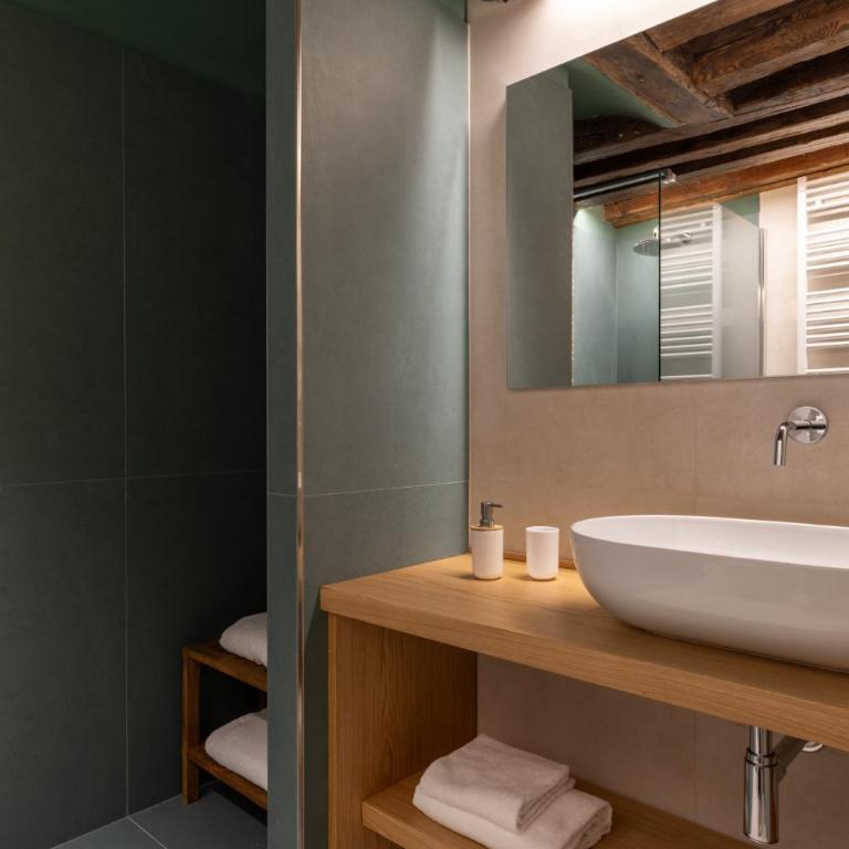 Casa Scorzoni Venezia - Two-Bedroom Apartment - 24