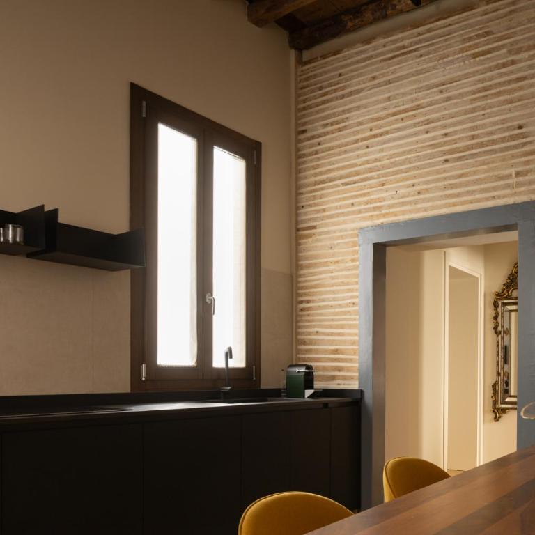 Casa Scorzoni Venezia - Two-Bedroom Apartment - 5