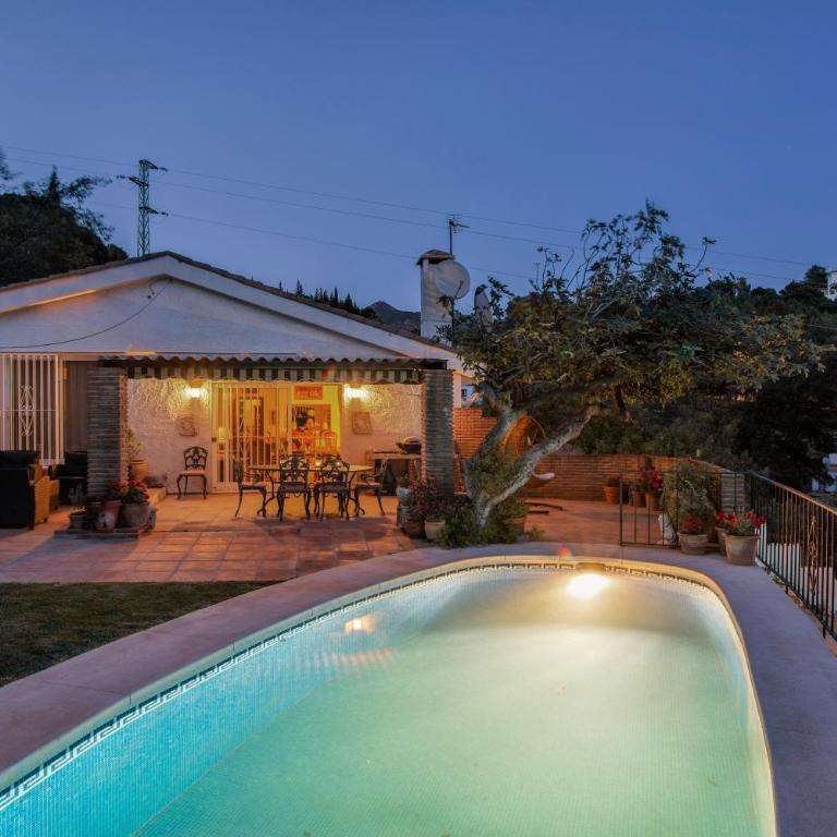 Gorgeous villa with pool - Villa de 3 dormitorios - 10