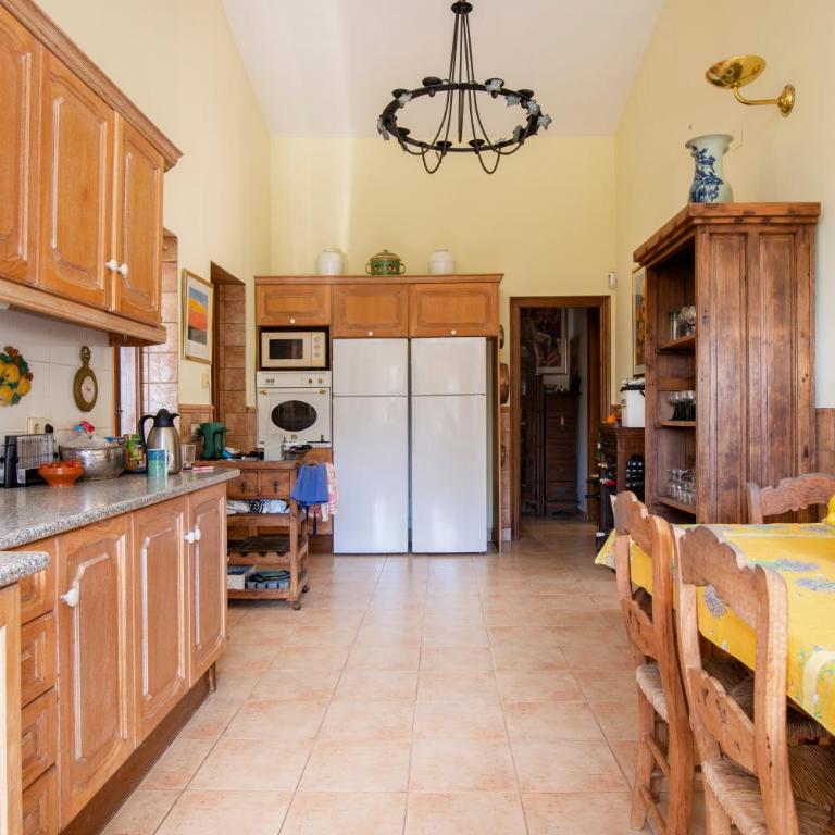 Gorgeous villa with pool - Villa de 3 dormitorios - 32
