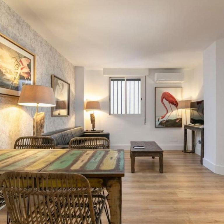 Apartahotel Quo Eraso - One-Bedroom Standard Apartment - 6