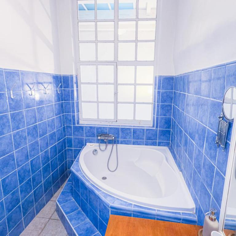 Charmante maison 3 chambres au cœur de Martigues - Casa con 3 Camere da Letto - 17