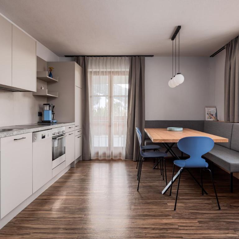 Julius Appartements & Zimmer - Apartment mit 2 Schlafzimmern mit Balkon und Terrasse - 6