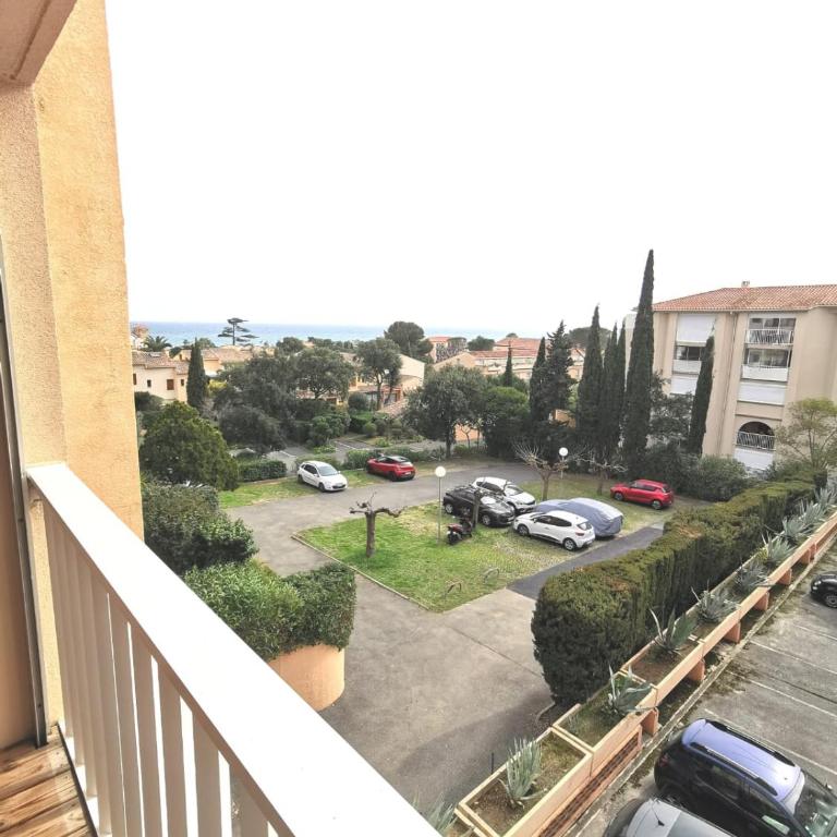 Le Cosy Haven - Tout à pied - Vue Mer - Commerces et plages - Détente - One-Bedroom Apartment with Sea View - 11
