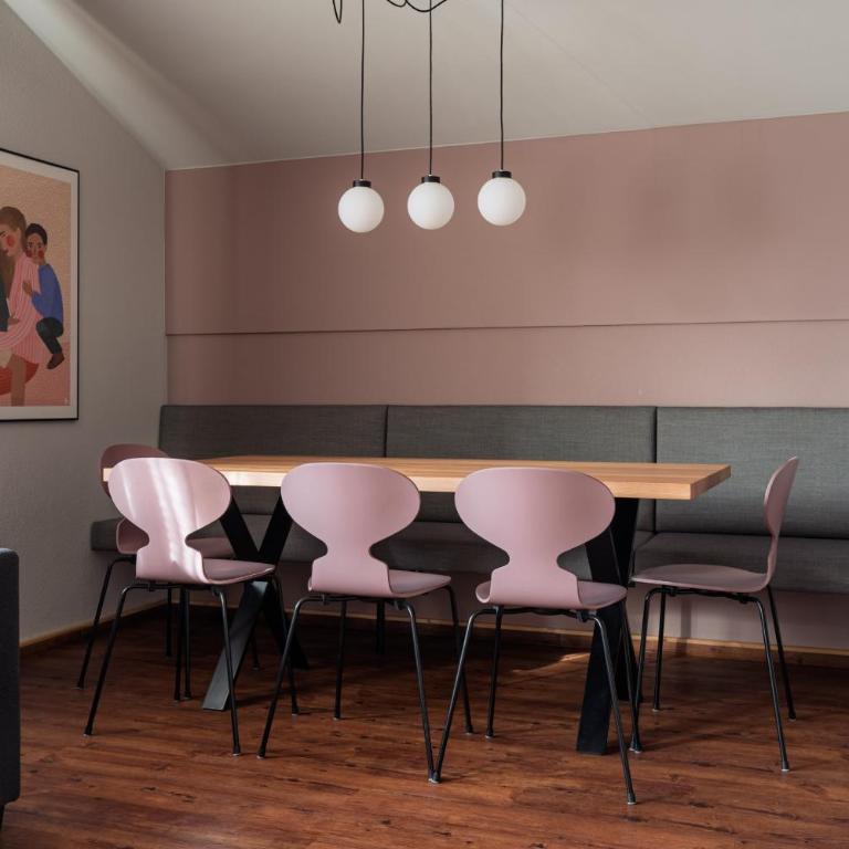 Julius Appartements & Zimmer - Apartment mit 2 Schlafzimmern und Balkon - 23
