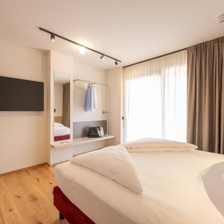 Etra Suites & Apartments - Appartamento con 2 Camere da Letto e Balcone - 3
