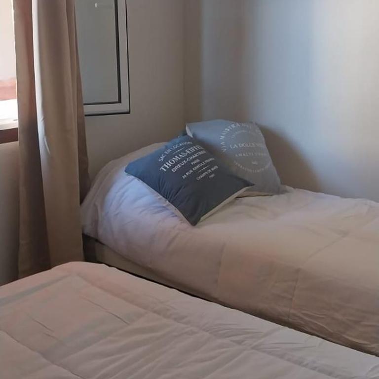 Casa quinta con pileta Las Palmeras - Casa con 1 dormitorio - 18