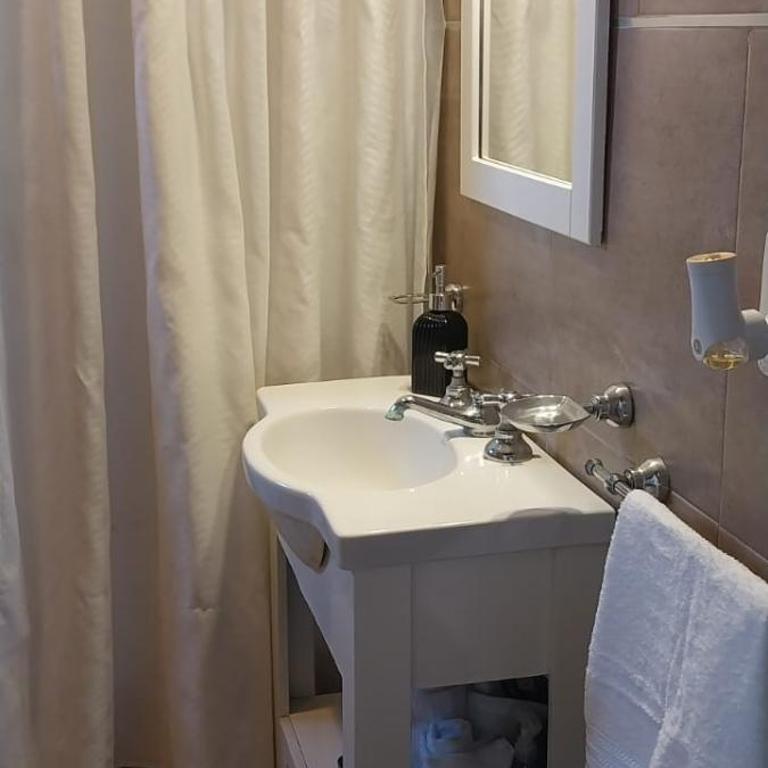 Casa quinta con pileta Las Palmeras - Casa con 1 dormitorio - 15