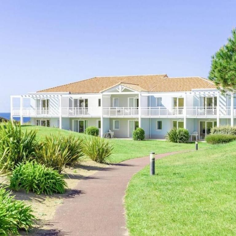 Light&Sea - 2-4 people - Pool access & sea view - Appartamento con 1 Camera da Letto, Balcone e Vista Mare - 17