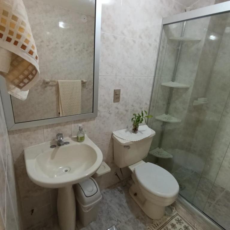 Premium Depto Familiar Muy Cerca del Cristo - Apartamento de 1 dormitorio - 11