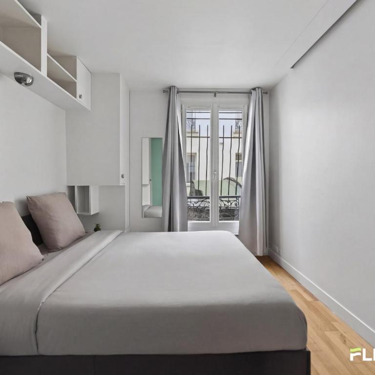 T2 lumineux au cœur du 9ᵉ Gare Saint-Lazare à deux pas - Appartement - 12