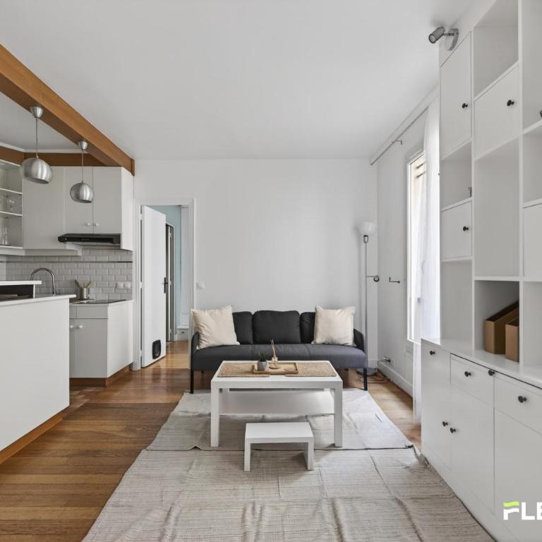 T2 lumineux au cœur du 9ᵉ Gare Saint-Lazare à deux pas - Appartement - 5