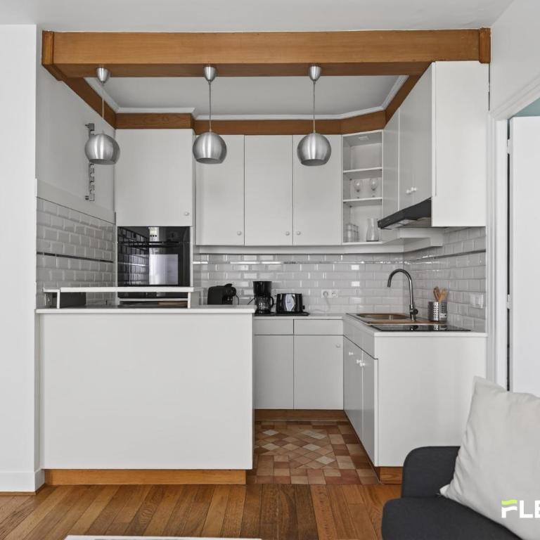 T2 lumineux au cœur du 9ᵉ Gare Saint-Lazare à deux pas - Appartement - 6