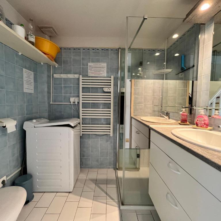 Maison de vacances climatisé que sejour, résidence securisee MAS DE LA PLAGE, terrasse Sud, 5 couchages -250M DE LA PLAGE -PORTIRAGNES PLAGE LRMP27 - Maison de Vacances - 12