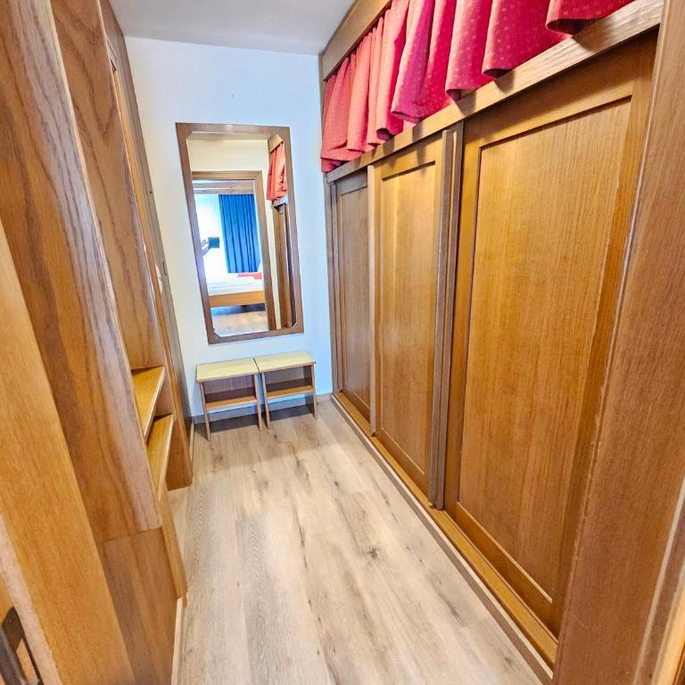 Alpenlandhof - Apartment mit 1 Schlafzimmer, Balkon und Bergblick - 3