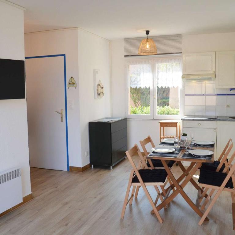 Appart 2 pièces 4 couchages PORT LEUCATE NATURISME PL010-0843 - Appartement 1 Chambre - 7