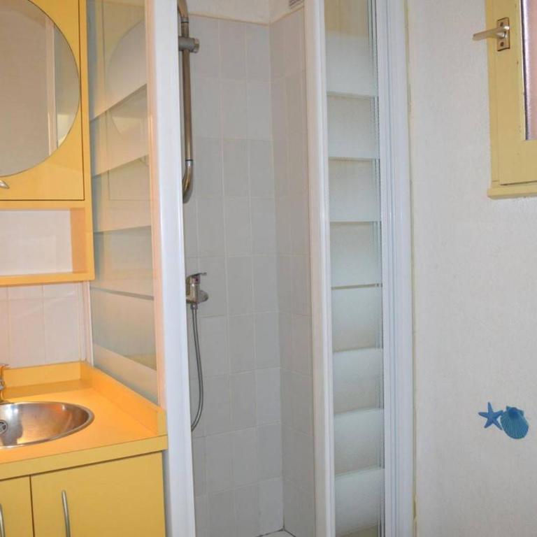 Appart 2 pièces 4 couchages PORT LEUCATE NATURISME PL010-0843 - Appartement 1 Chambre - 9