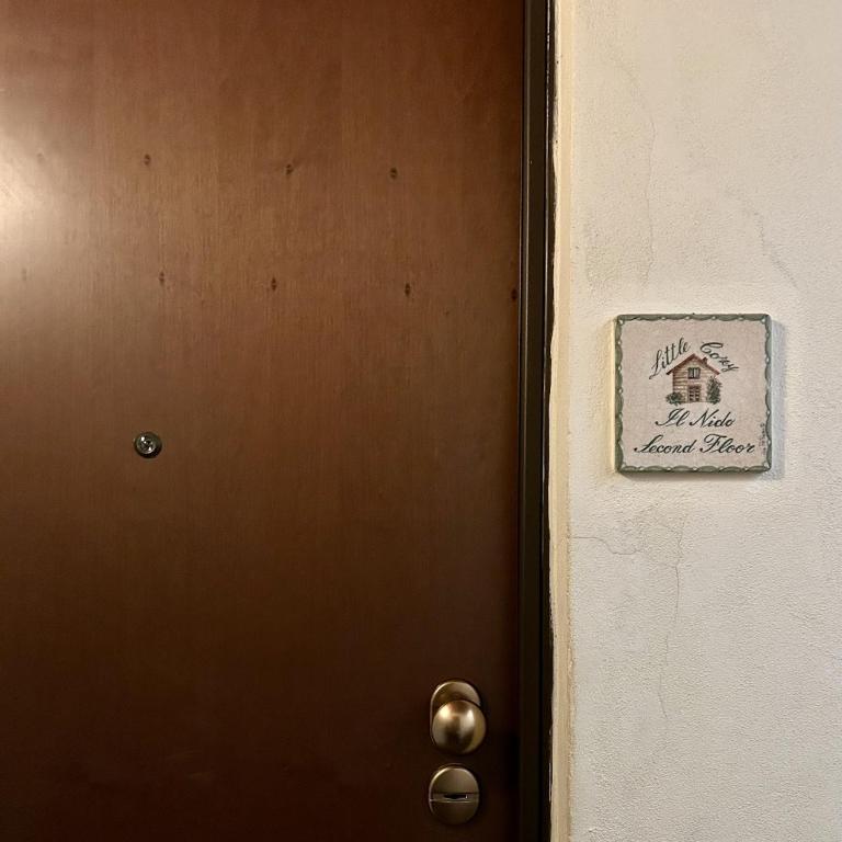 Little Cozy Old Town Lucca with AirC and Wifi - One-Bedroom Apartment - 9