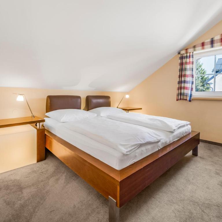 Holiday Apartments by Das Grüne Hotel zur Post - 100 % BIO & Villa Ceconi - Penthouse Apartment - including roof top - 10