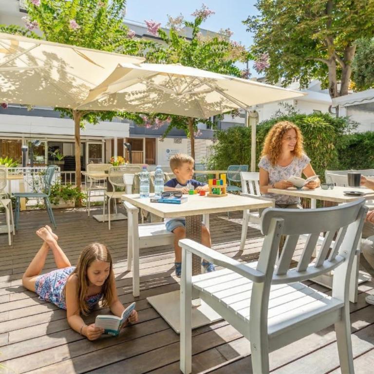 Hotel Consul - Family Hotel - Double or Twin Room - 37