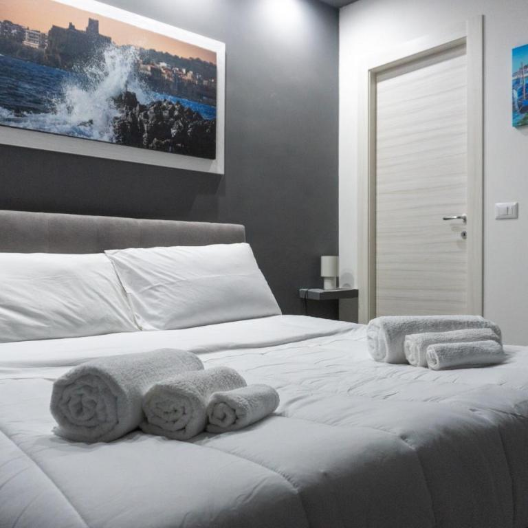 Europa INN - Deluxe Double Room with Shower - 2