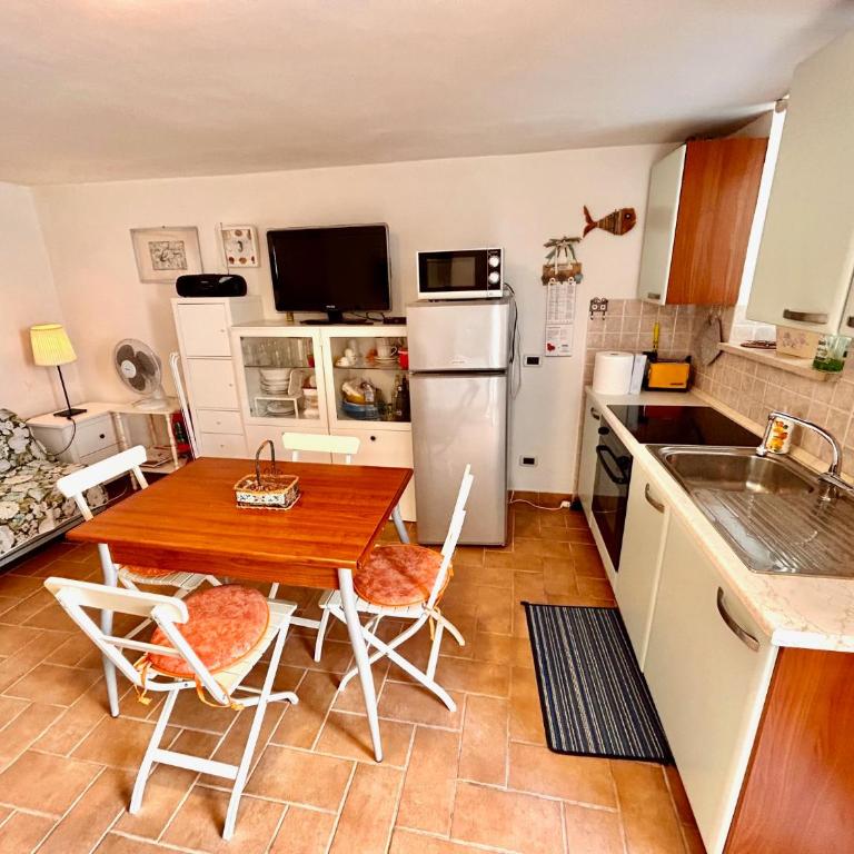 Bilo Torre - caratteristico cielo terra con vista mare in centro - One-Bedroom Apartment - 17
