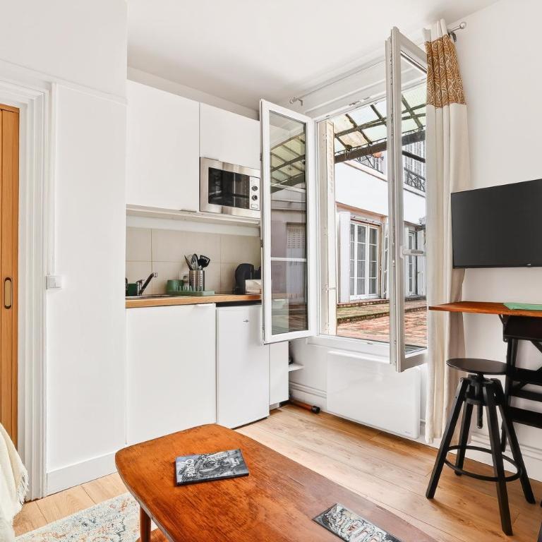 Lovely Studio 10 mn walk to Louvre & Latin Quarter - Studio - 8