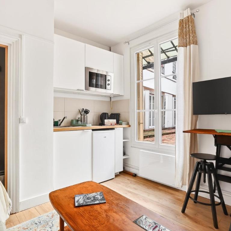 Lovely Studio 10 mn walk to Louvre & Latin Quarter - Studio - 2