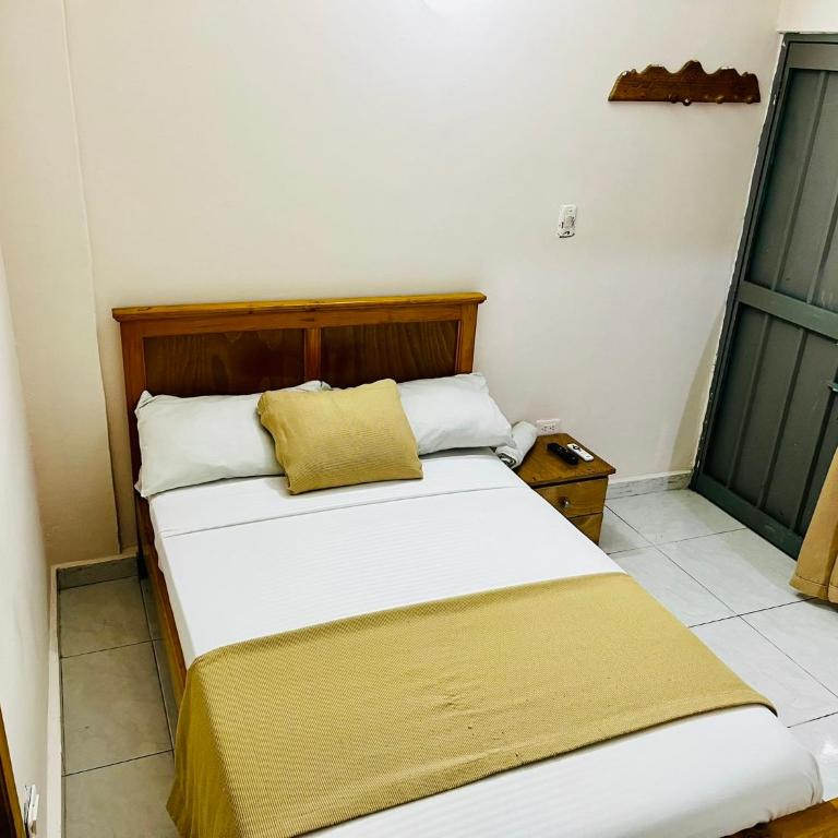 Hotel El Progreso - Económico, Central y Familiar en Armenia - Habitación Individual - 14