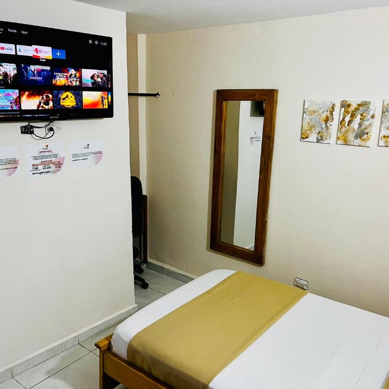 Hotel El Progreso - Económico, Central y Familiar en Armenia - Habitación Individual - 13