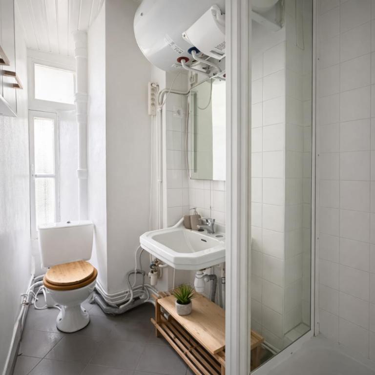Spacieux appartement de 2 pièces à Montmartre - Appartement 1 Chambre - 14