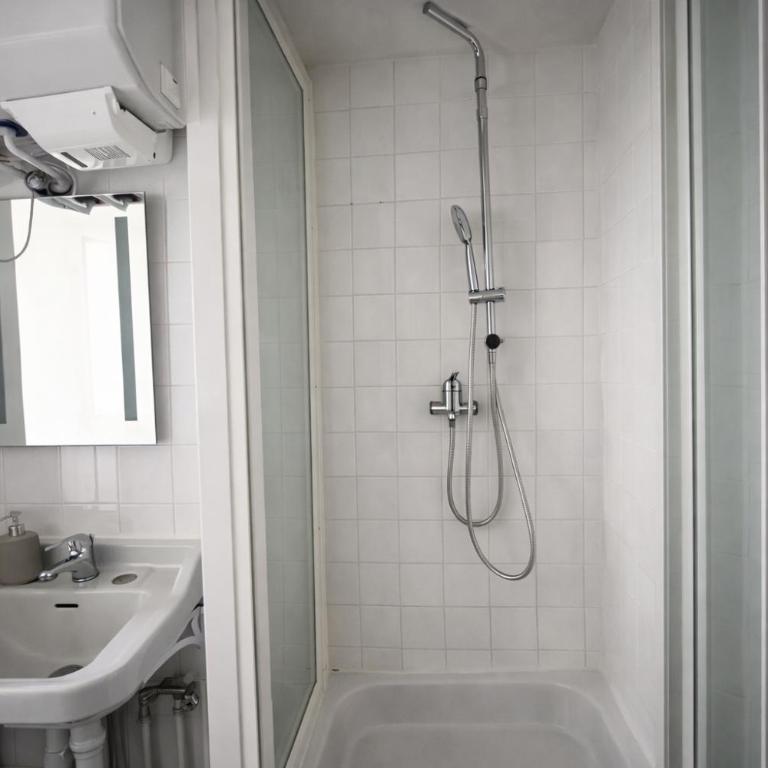 Spacieux appartement de 2 pièces à Montmartre - Appartement 1 Chambre - 15