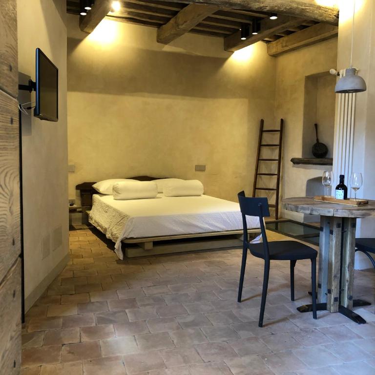 Piazza San Donato Casa Vacanze - Vacation Home - 1
