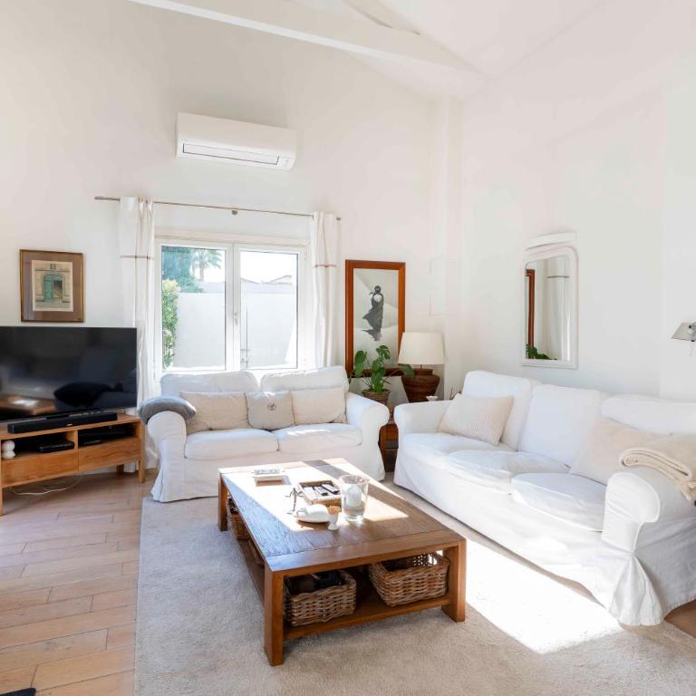 Le Cabanon Cap d Antibes 80 m de la plage - Villa 2 Chambres - 36