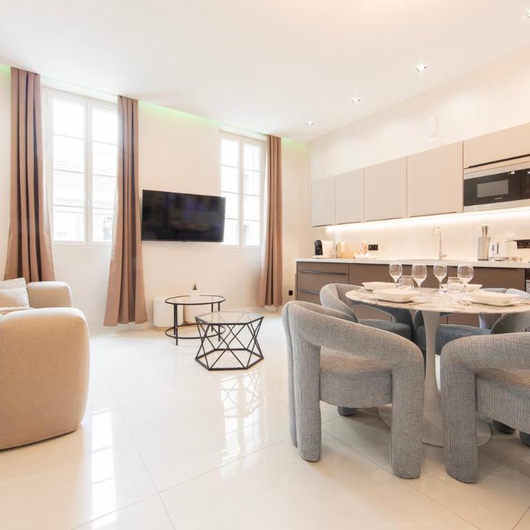 Luxury Apartment - Central Cannes, near Beach & Palais - LRACANNES - VERA - Appartement 2 Chambres Deluxe - 2