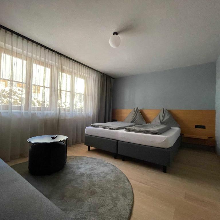 Julius Appartements & Zimmer - Deluxe Doppelzimmer (2 Erwachsene & 1 Kind) - 8
