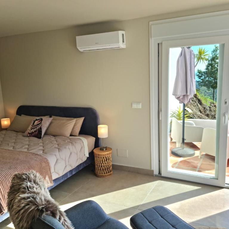 Casa La Jolla B&B - Habitación con cama extragrande y vistas al mar - 7