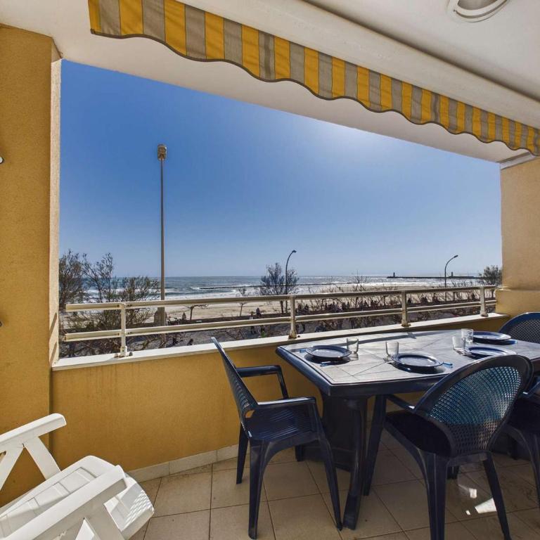 Appartement 3 pièces en bord de mer avec terrasse et parking, 6 personnes - Apartment mit 2 Schlafzimmern - 4