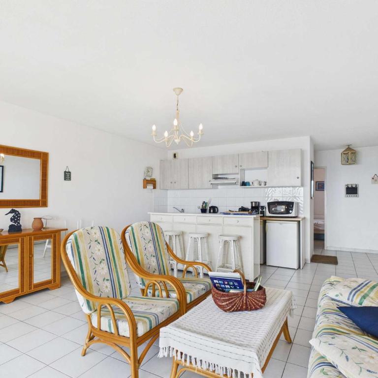 Appartement 3 pièces en bord de mer avec terrasse et parking, 6 personnes - Apartment mit 2 Schlafzimmern - 13