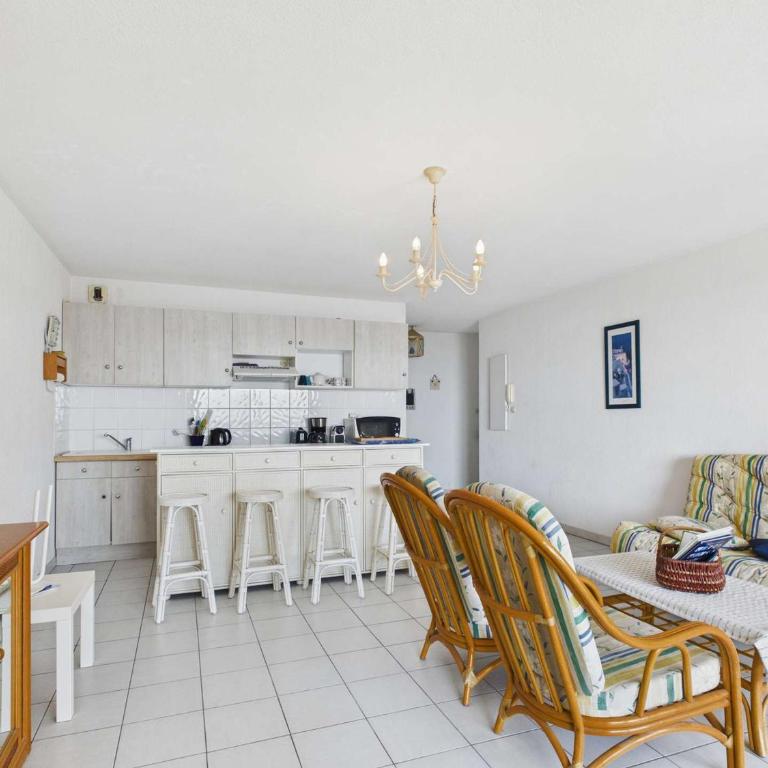 Appartement 3 pièces en bord de mer avec terrasse et parking, 6 personnes - Apartment mit 2 Schlafzimmern - 14