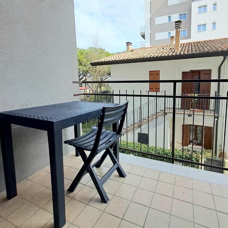 Appartamento Gardenia 18 - Seasons Real Estate - Lido di Jesolo - Appartamento con 2 Camere da Letto - 2