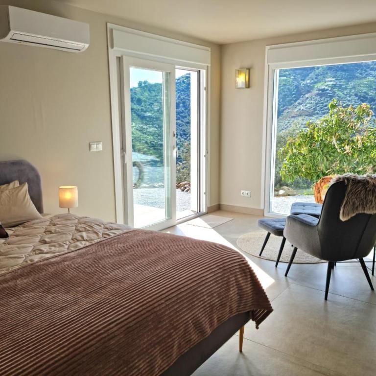 Casa La Jolla B&B - Habitación con cama extragrande y vistas al mar - 1