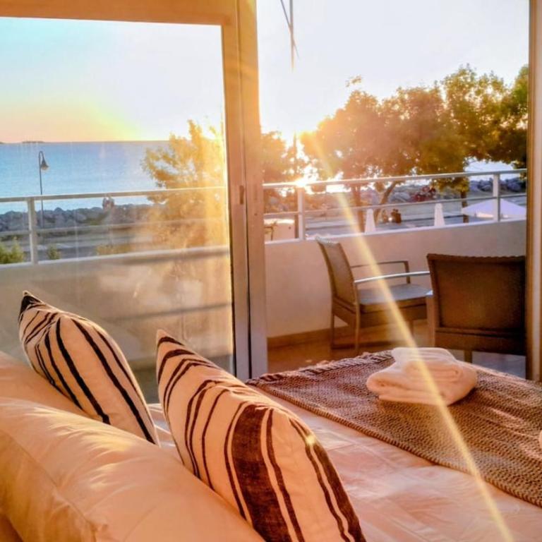 Apt 205 Disfruta los Atardeceres frente al Rio - Two-Bedroom Apartment - 1
