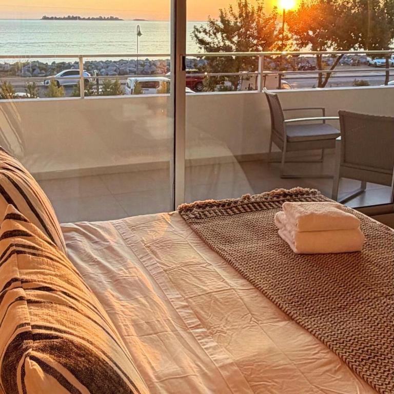 Apt 205 Disfruta los Atardeceres frente al Rio - Two-Bedroom Apartment - 12