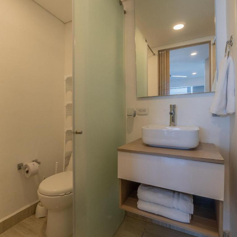 Suite Amanecer Hermoso Vista al Lago-Crespo CB736 - Studio with Balcony - 20