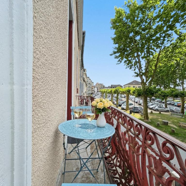Studio lumineux avec balcon, cœur historique - Studio avec Balcon - 22